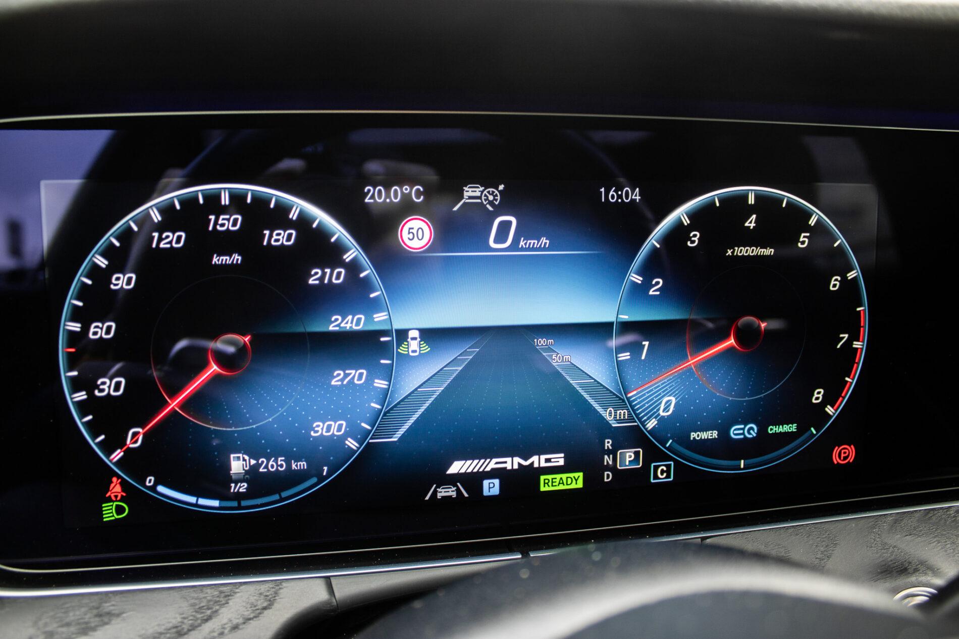 2020 Mercedes-Benz E 53 AMG, čierna sedan, 85 274 km