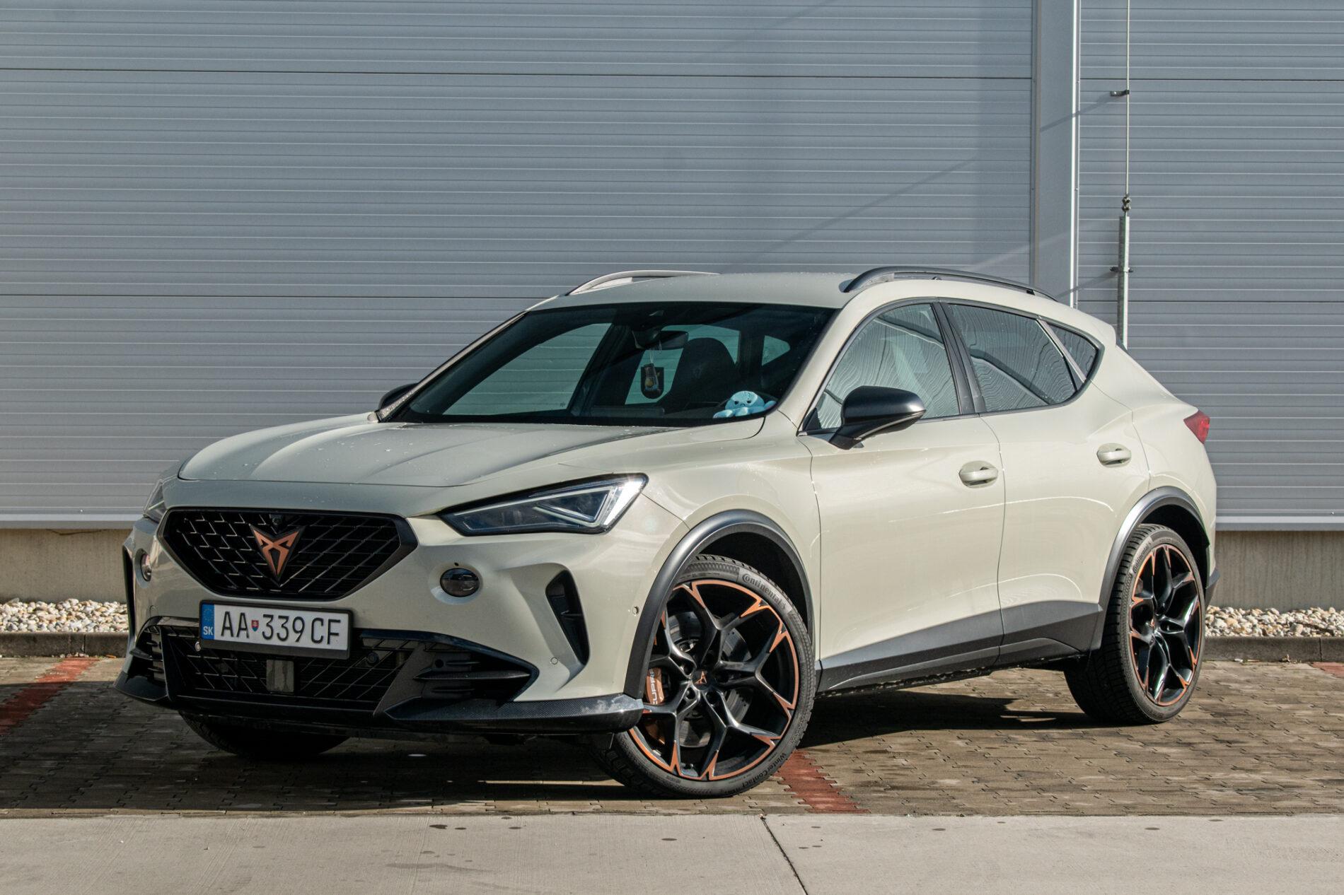 2022 Cupra Formentor VZ5, sivá suv, 45 979 km