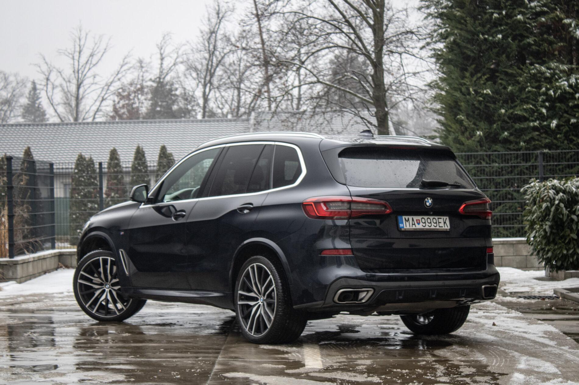2019 BMW X5 M50d, čierna suv, 183 178 km