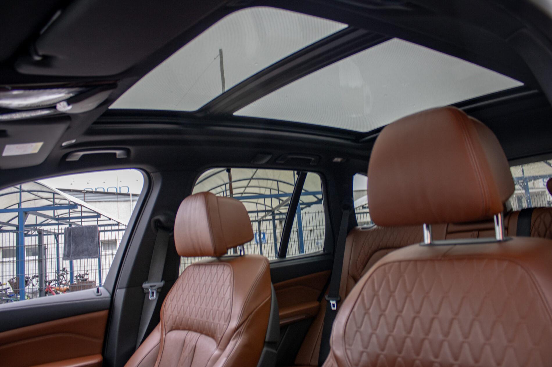 2019 BMW X5 M50d, čierna suv, 183 178 km
