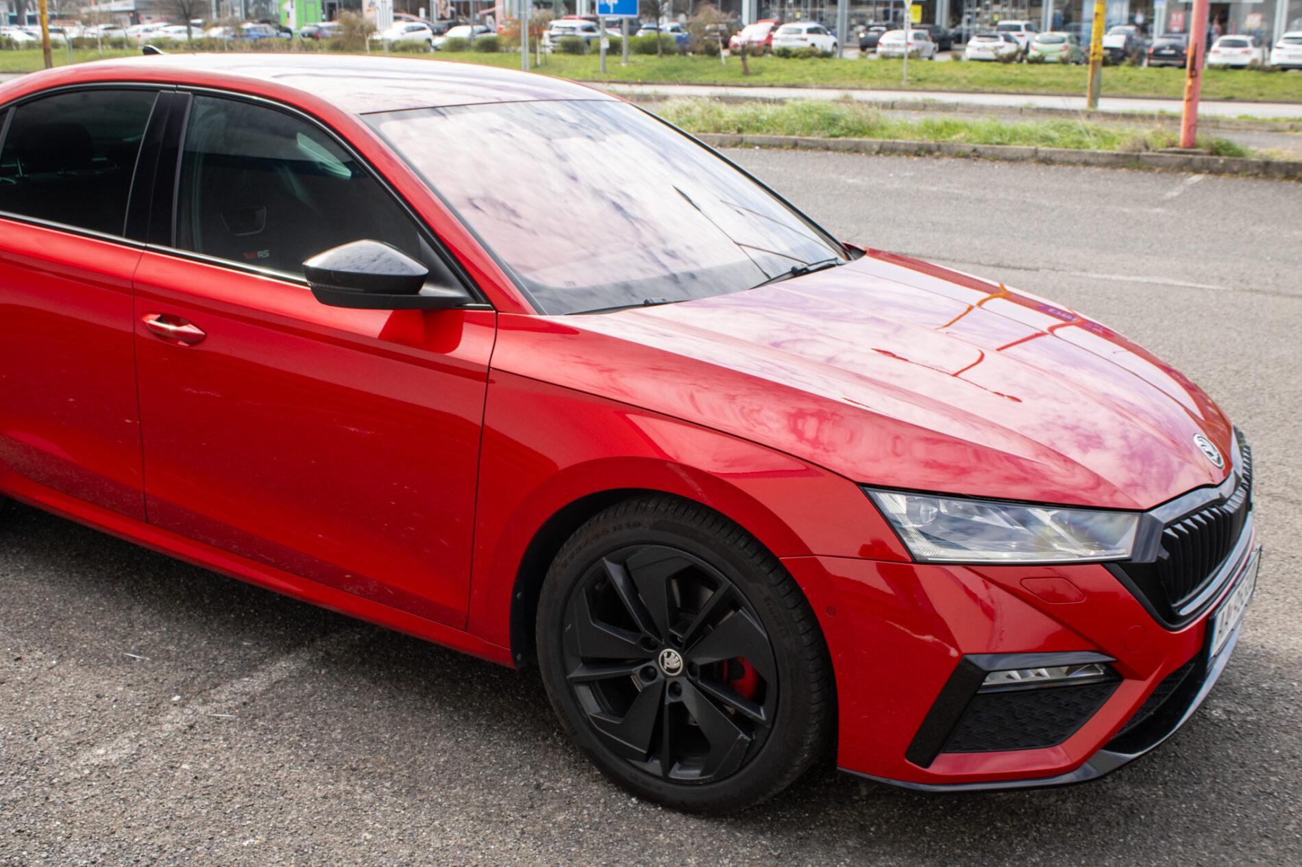 2020 Skoda Octavia RS, červená sedan, 144 815 km