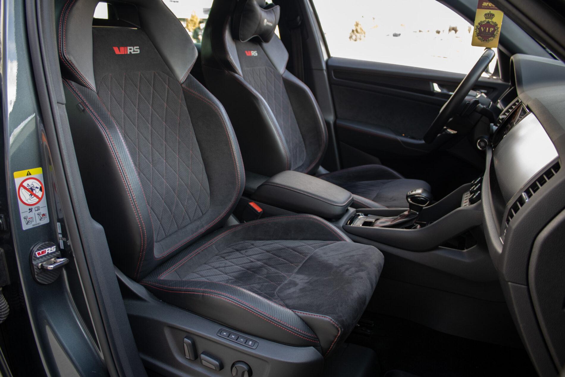 2020 Skoda Kodiaq RS, sivá suv, 131 224 km
