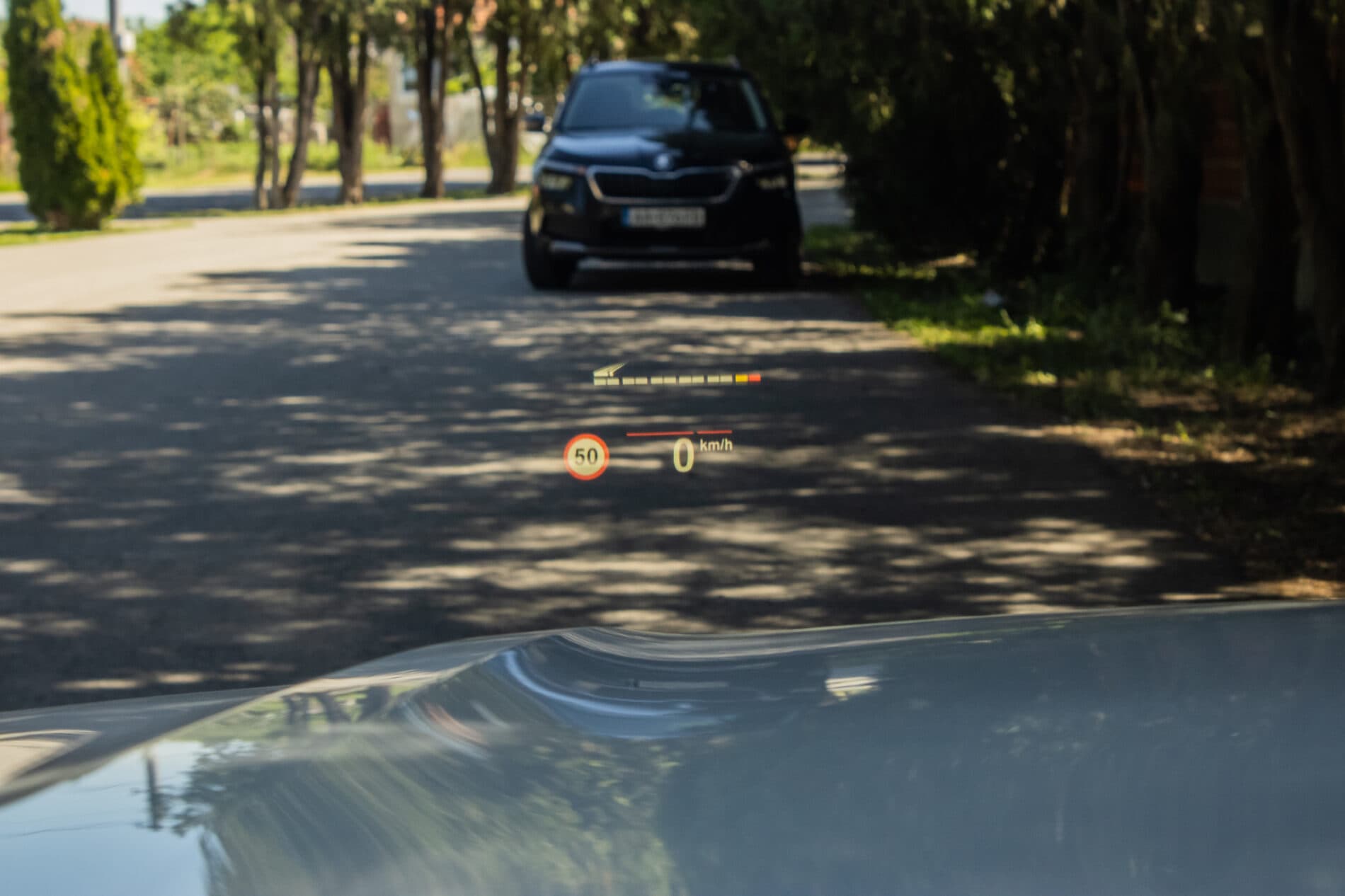 2019 BMW 750d, biela sedan, 105 849 km