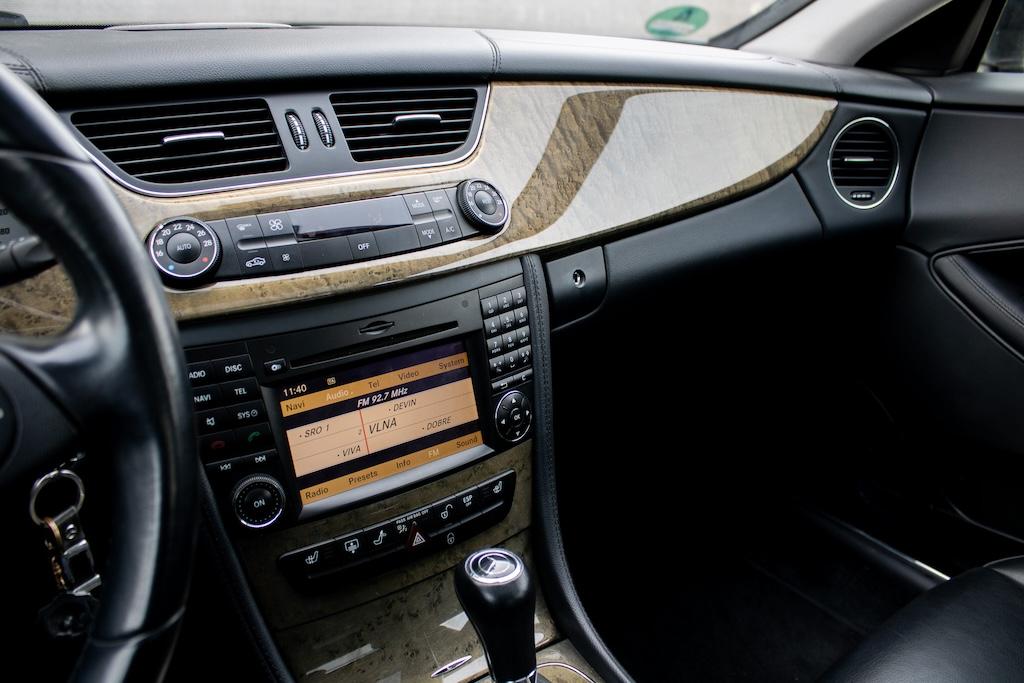 2010 Mercedes-Benz CLS 350 CDI, čierna sedan, 237 417 km