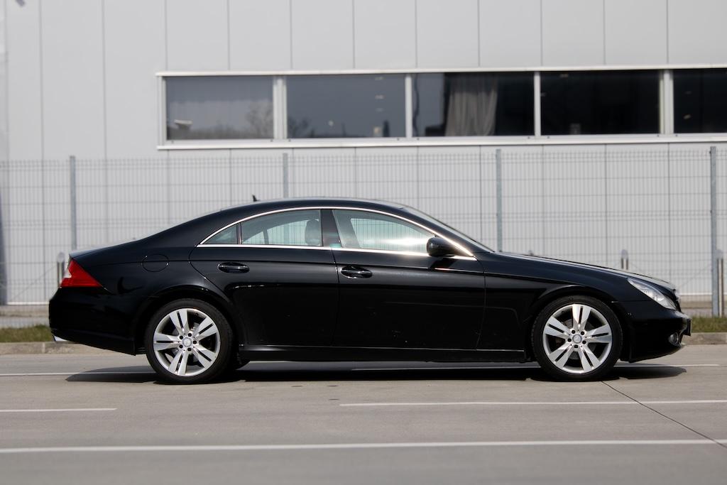 2010 Mercedes-Benz CLS 350 CDI, čierna sedan, 237 417 km