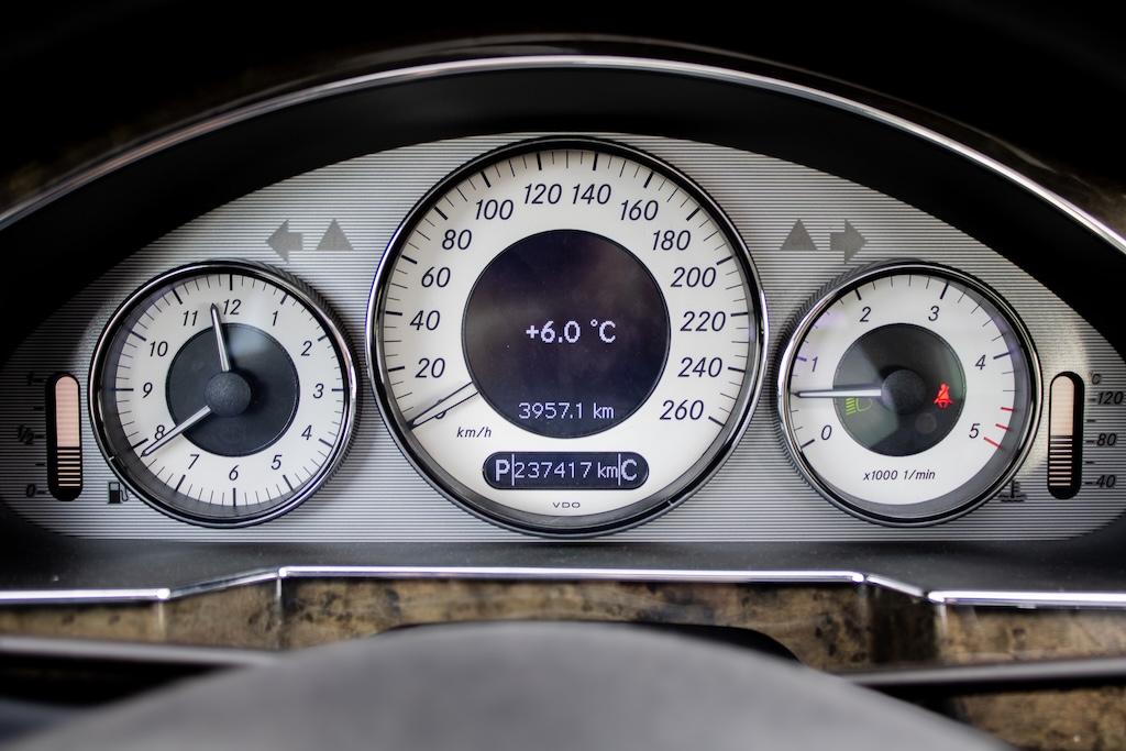 2010 Mercedes-Benz CLS 350 CDI, čierna sedan, 237 417 km