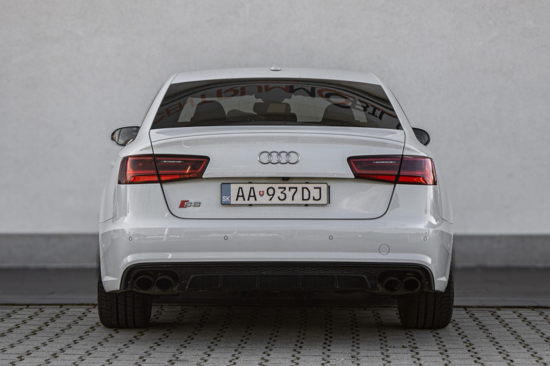 2017 AUDI S6, biela sedan, 168 986 km