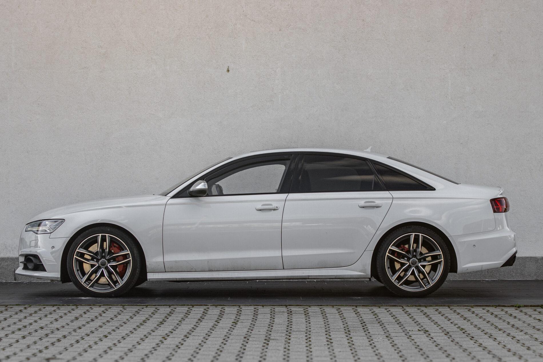 2017 AUDI S6, biela sedan, 168 986 km