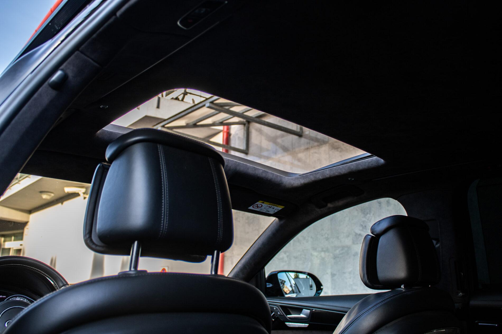 2017 AUDI S8, čierna sedan, 183 235 km