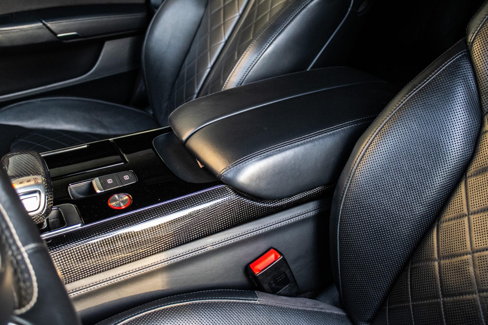 2017 AUDI S8