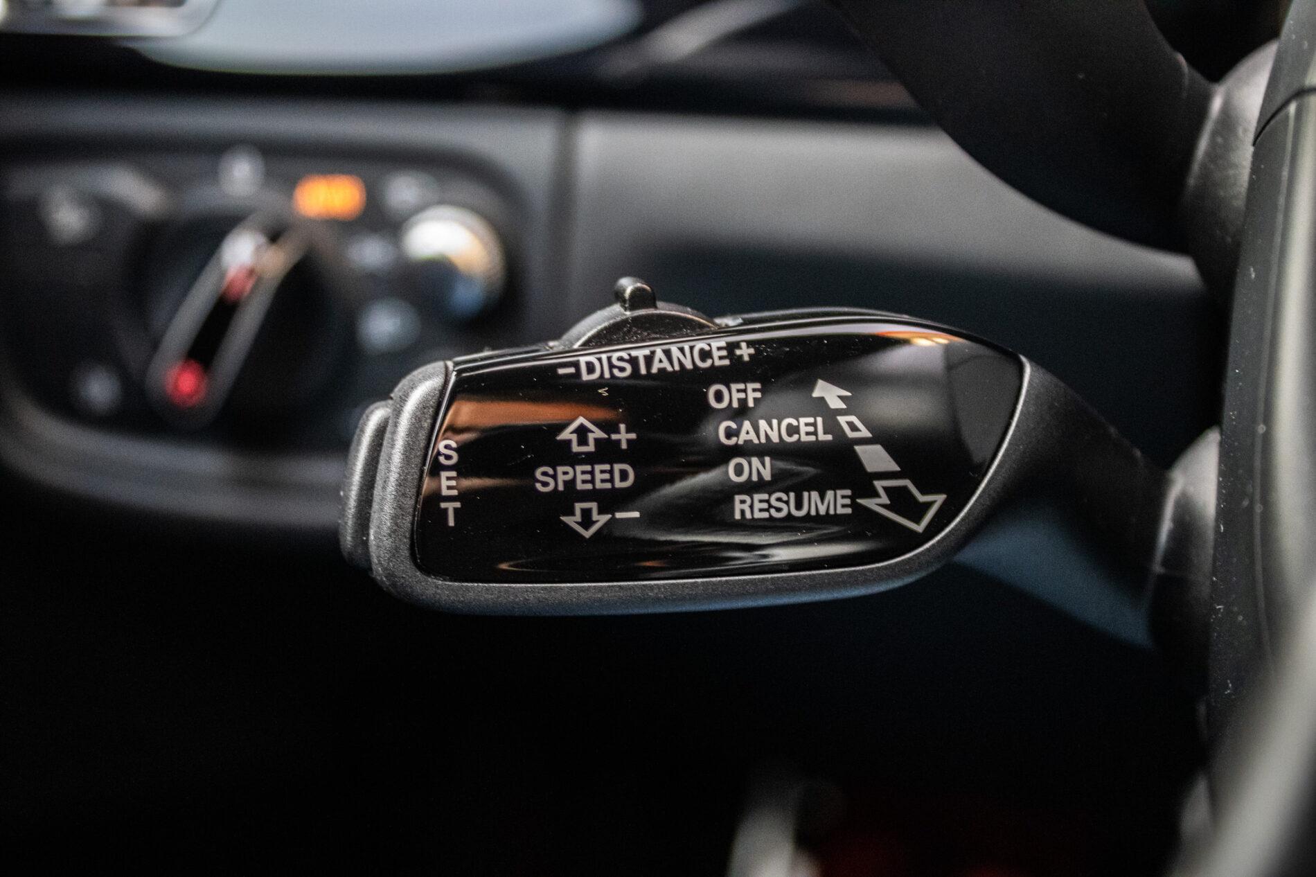 2017 AUDI S8, čierna sedan, 183 235 km
