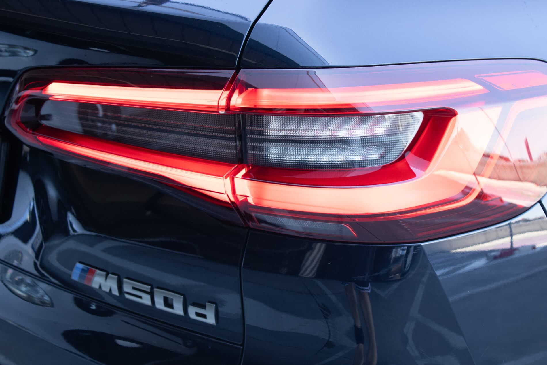 2019 BMW X5 M50d, čierna suv, 122 049 km