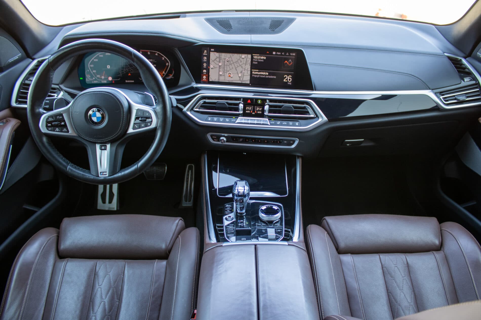 2019 BMW X5 M50d, čierna suv, 122 049 km