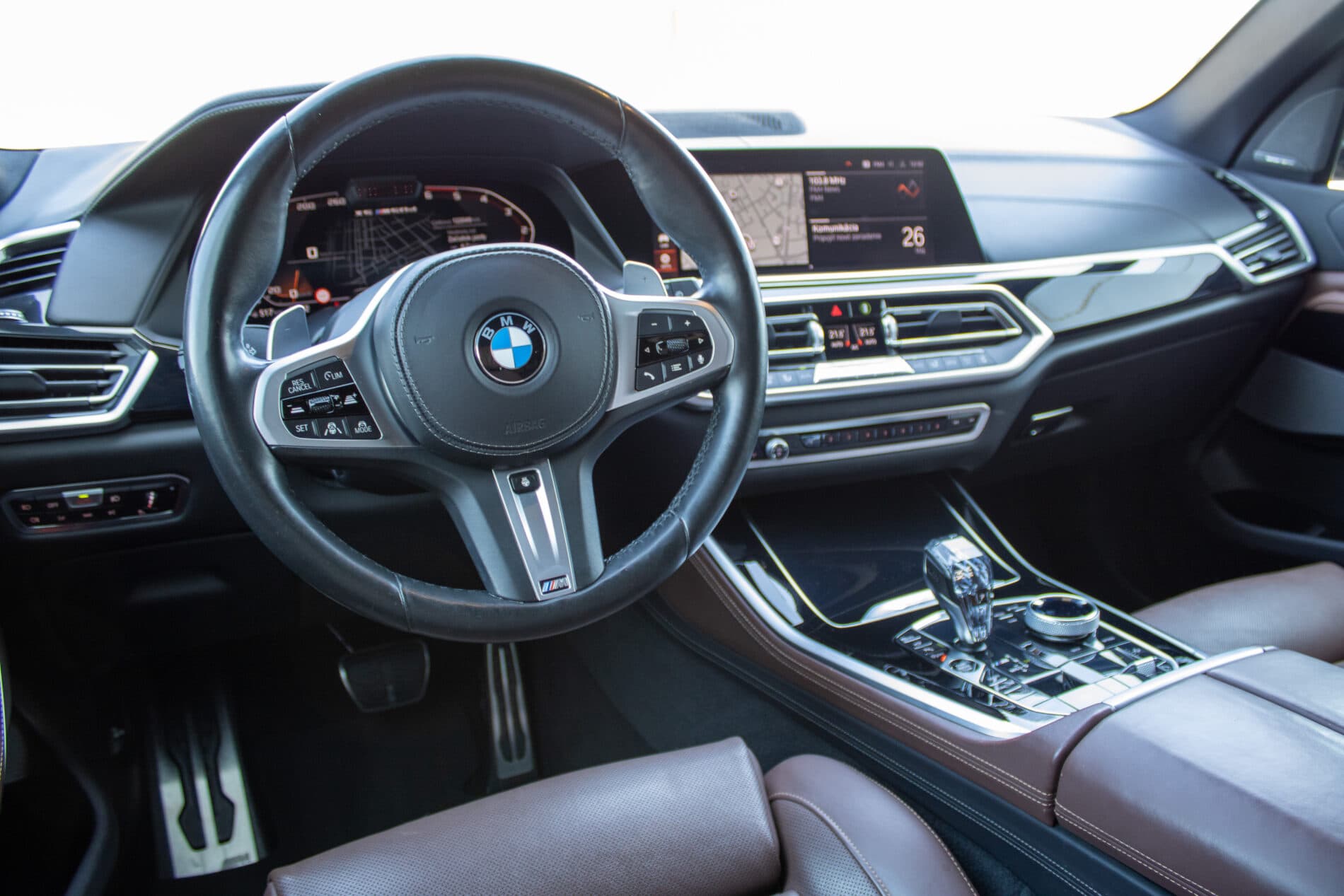 2019 BMW X5 M50d, čierna suv, 122 049 km