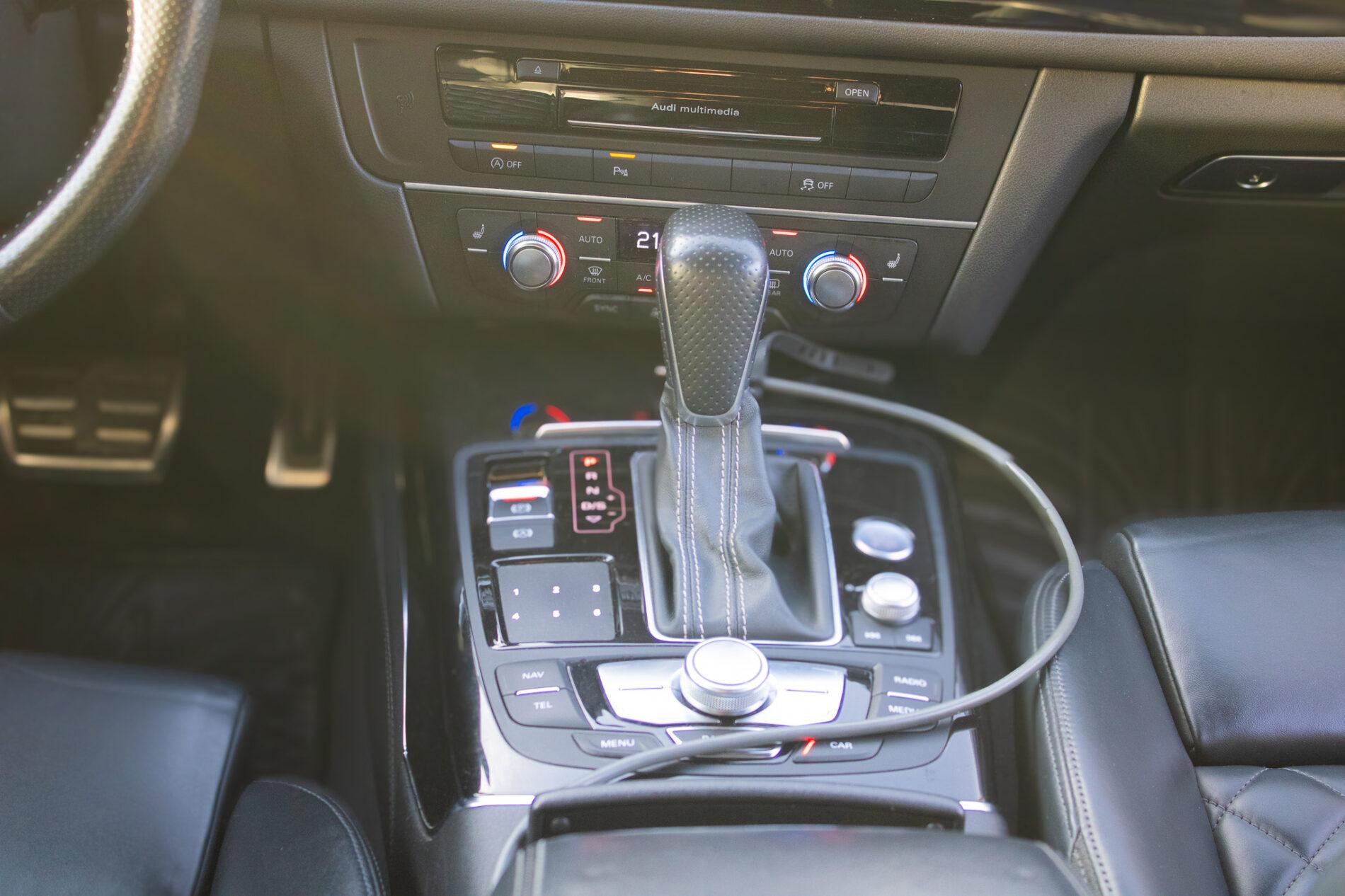 2015 AUDI A6, biela kombi, 281 000 km