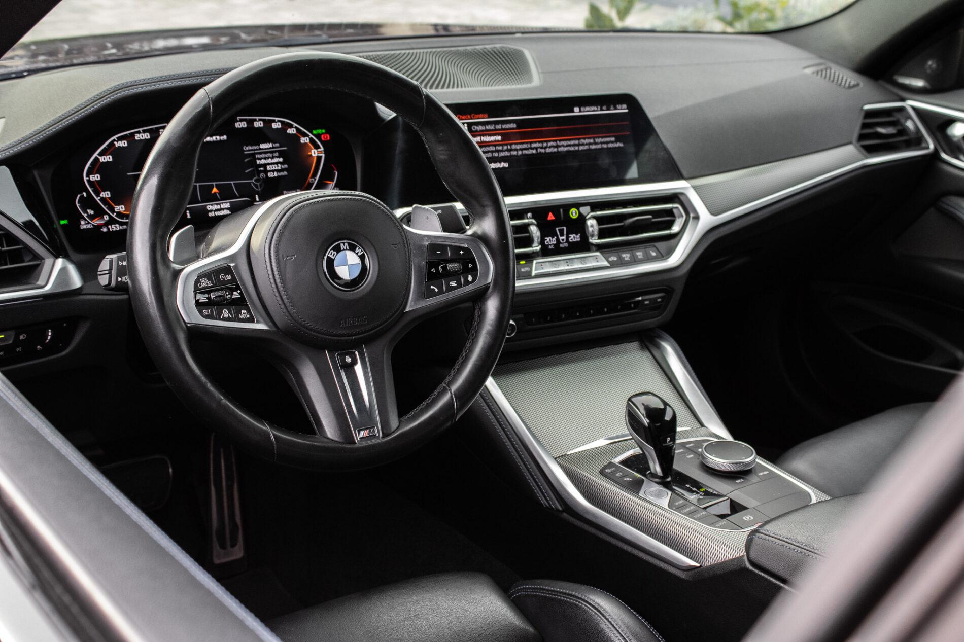 2021 BMW M440d, červená kupé, 48 804 km