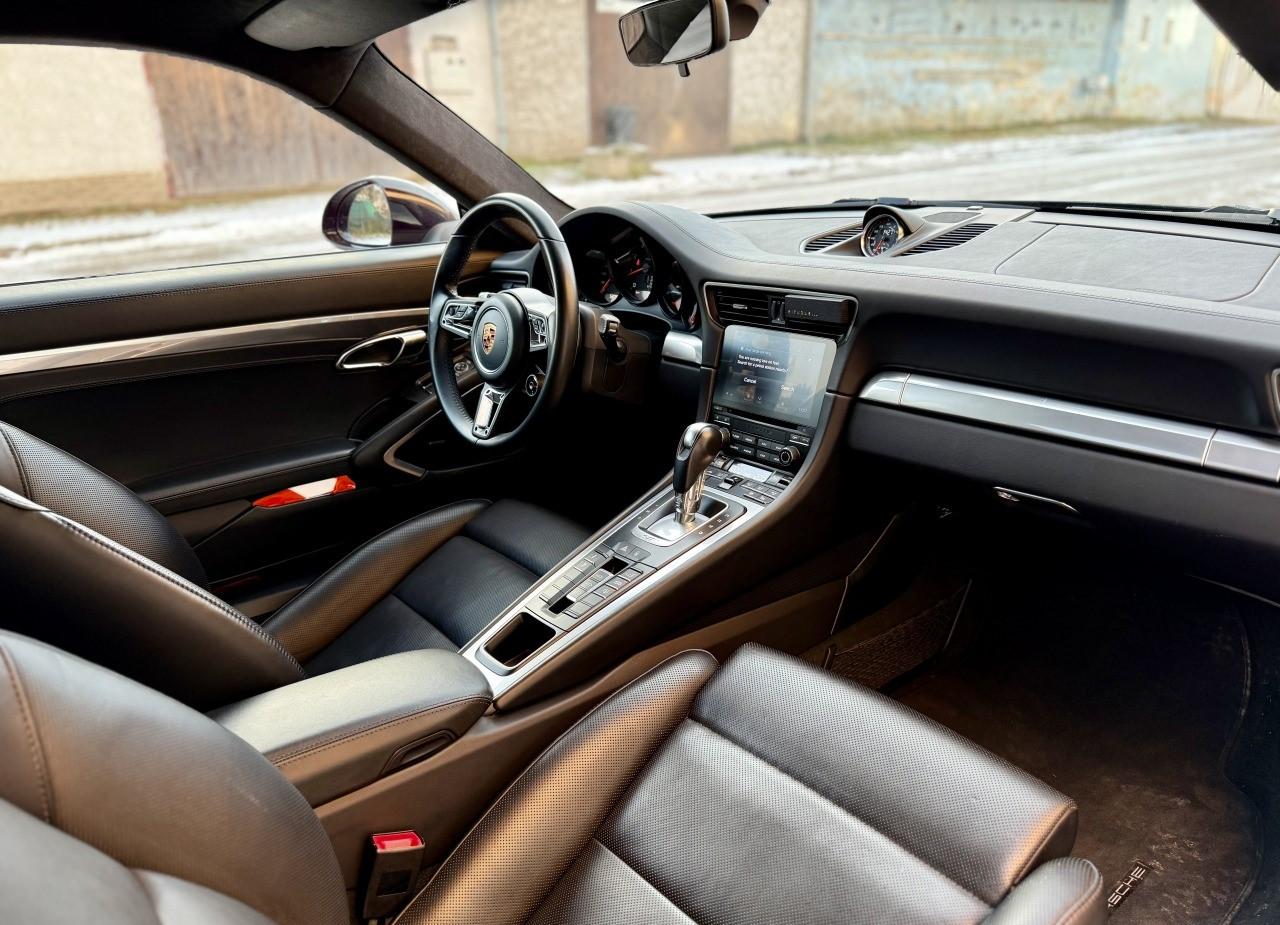 2018 Porsche 991 Carrera, čierna kupé, 53 090 km