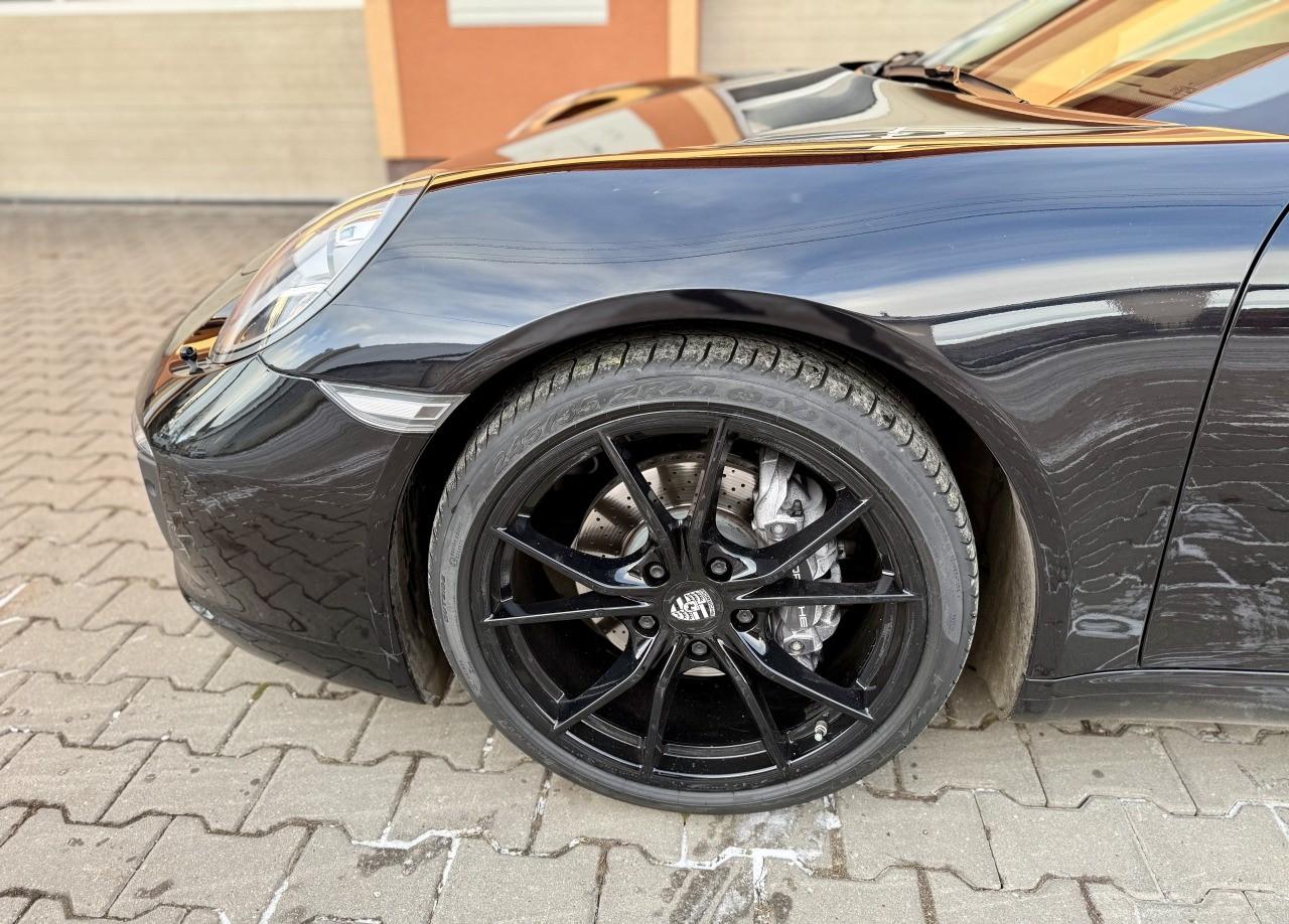 2018 Porsche 991 Carrera, čierna kupé, 53 090 km