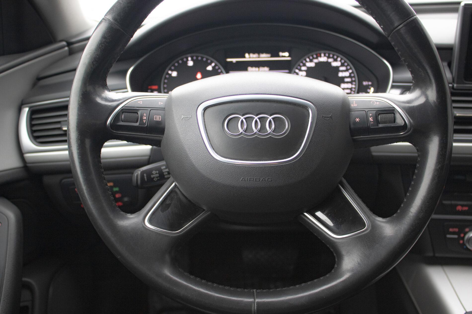 2016 AUDI A6, čierna kombi, 225 800 km