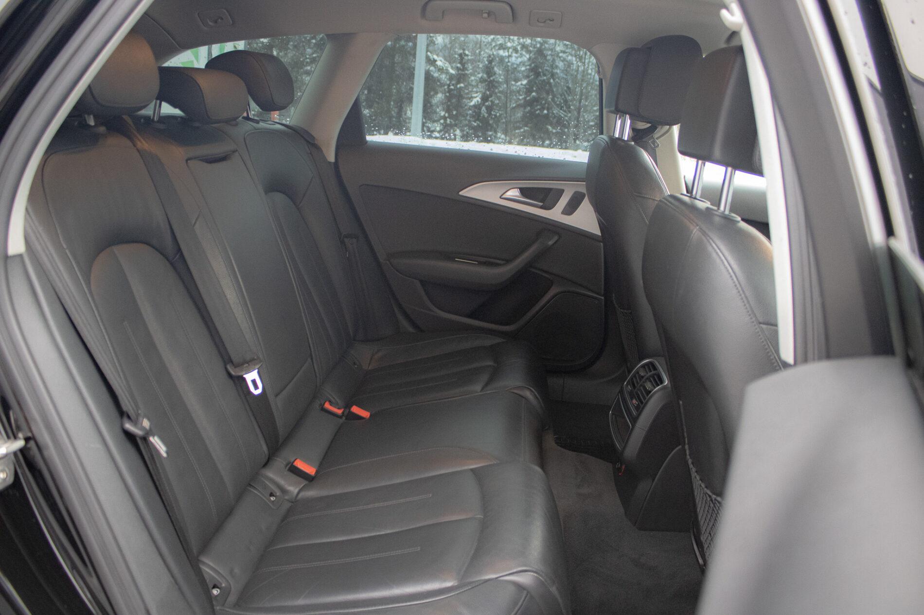 2016 AUDI A6, čierna kombi, 225 800 km