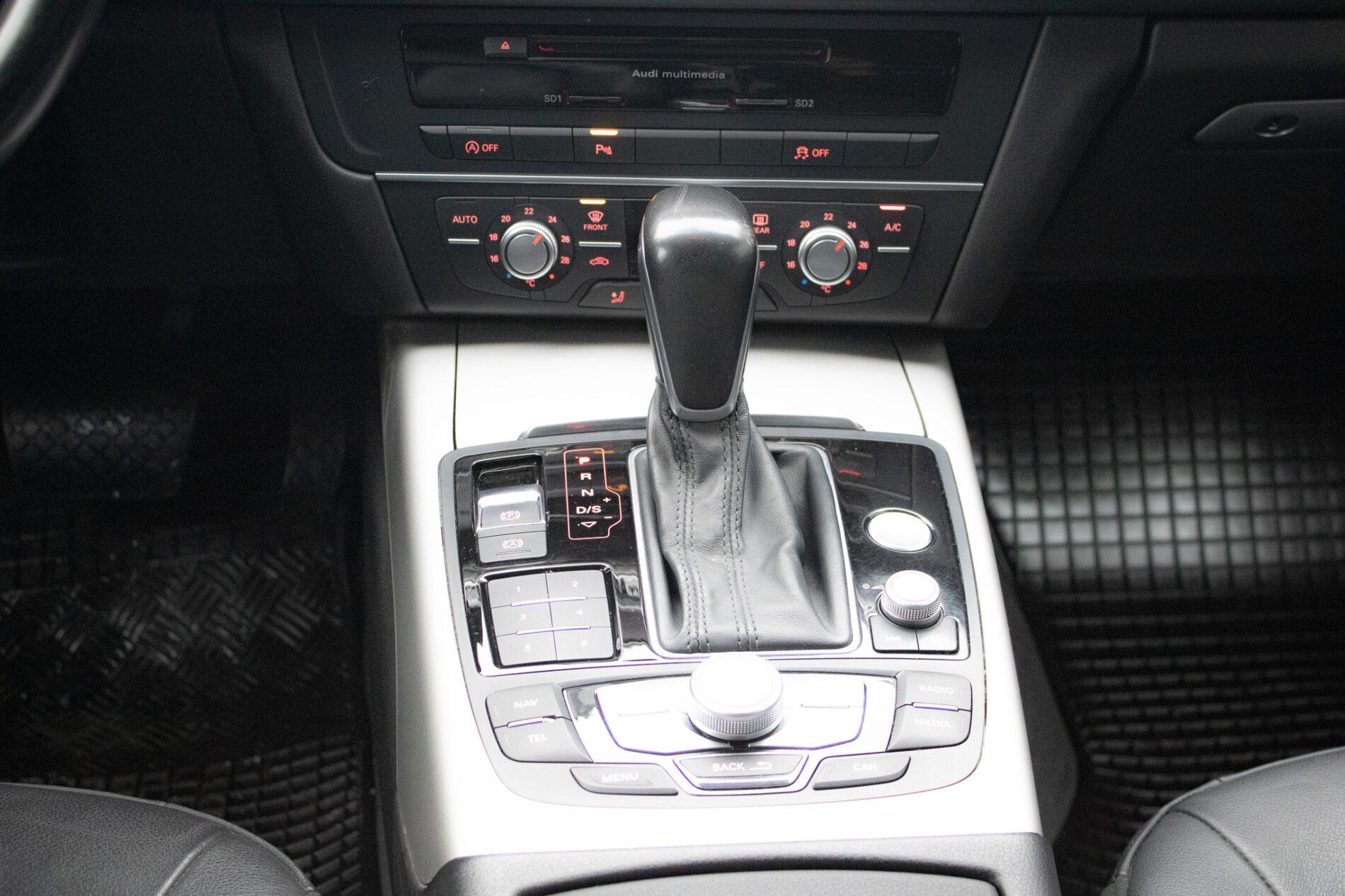 2016 AUDI A6, čierna kombi, 225 800 km