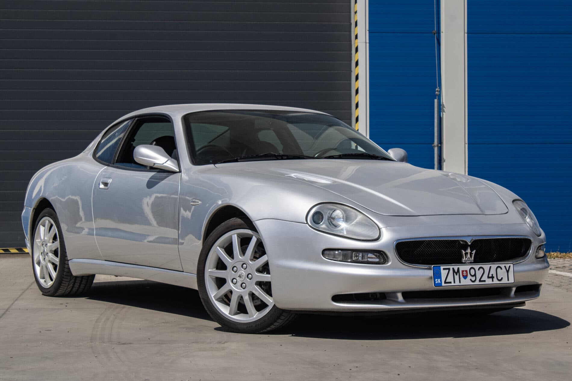 1999 Maserati 3200 GT, sivá kupé, 34 166 km