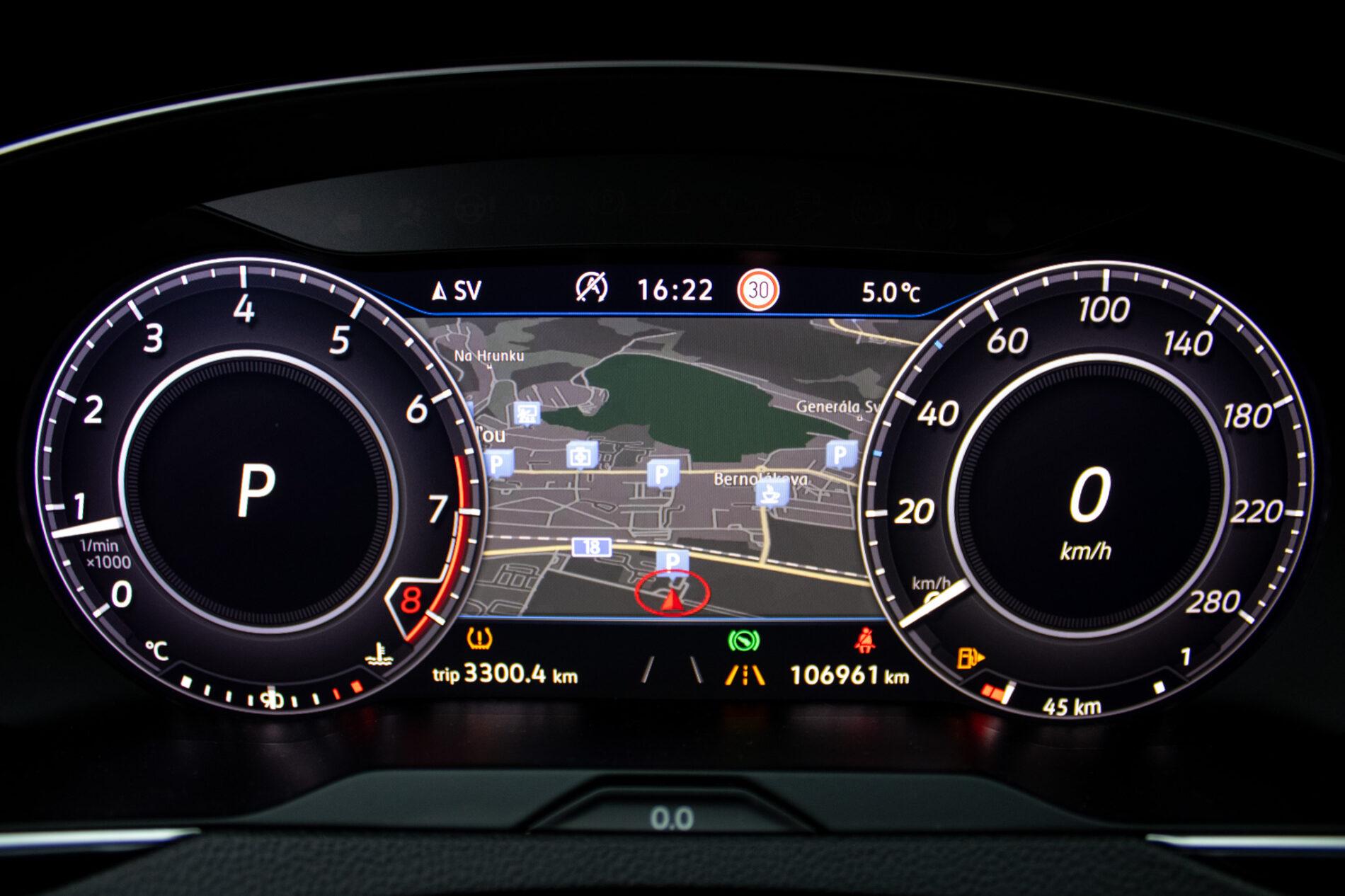 2018 Volkswagen Arteon, biela sedan, 106 961 km