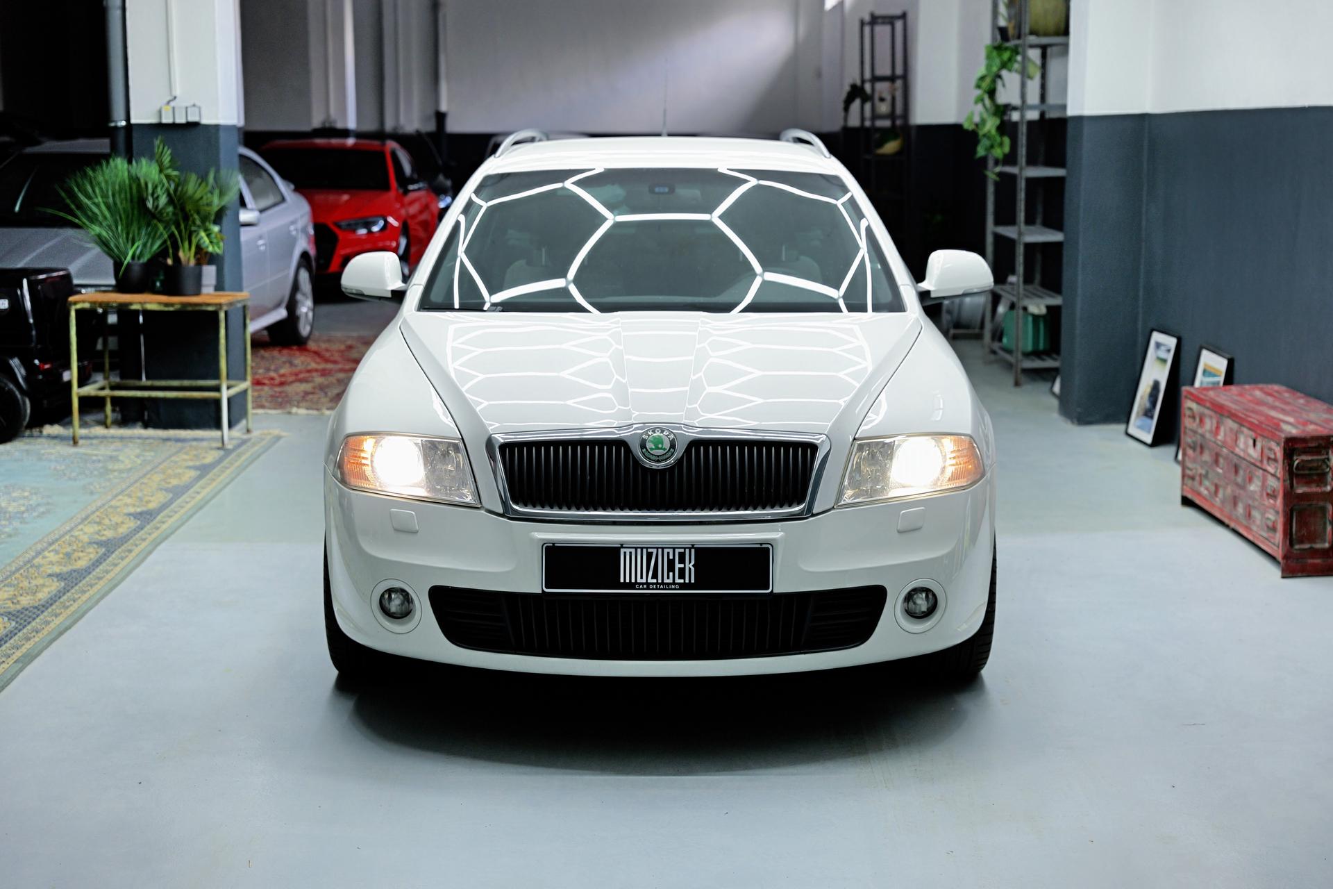 2009 Skoda Octavia RS mk2 combi, biela kombi, 129 910 km