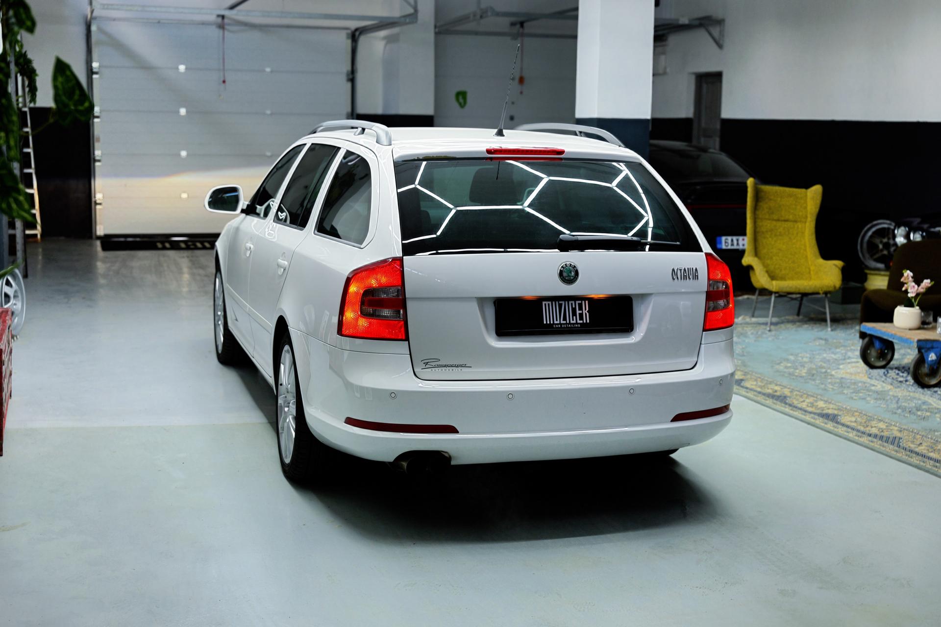 2009 Skoda Octavia RS mk2 combi, biela kombi, 129 910 km