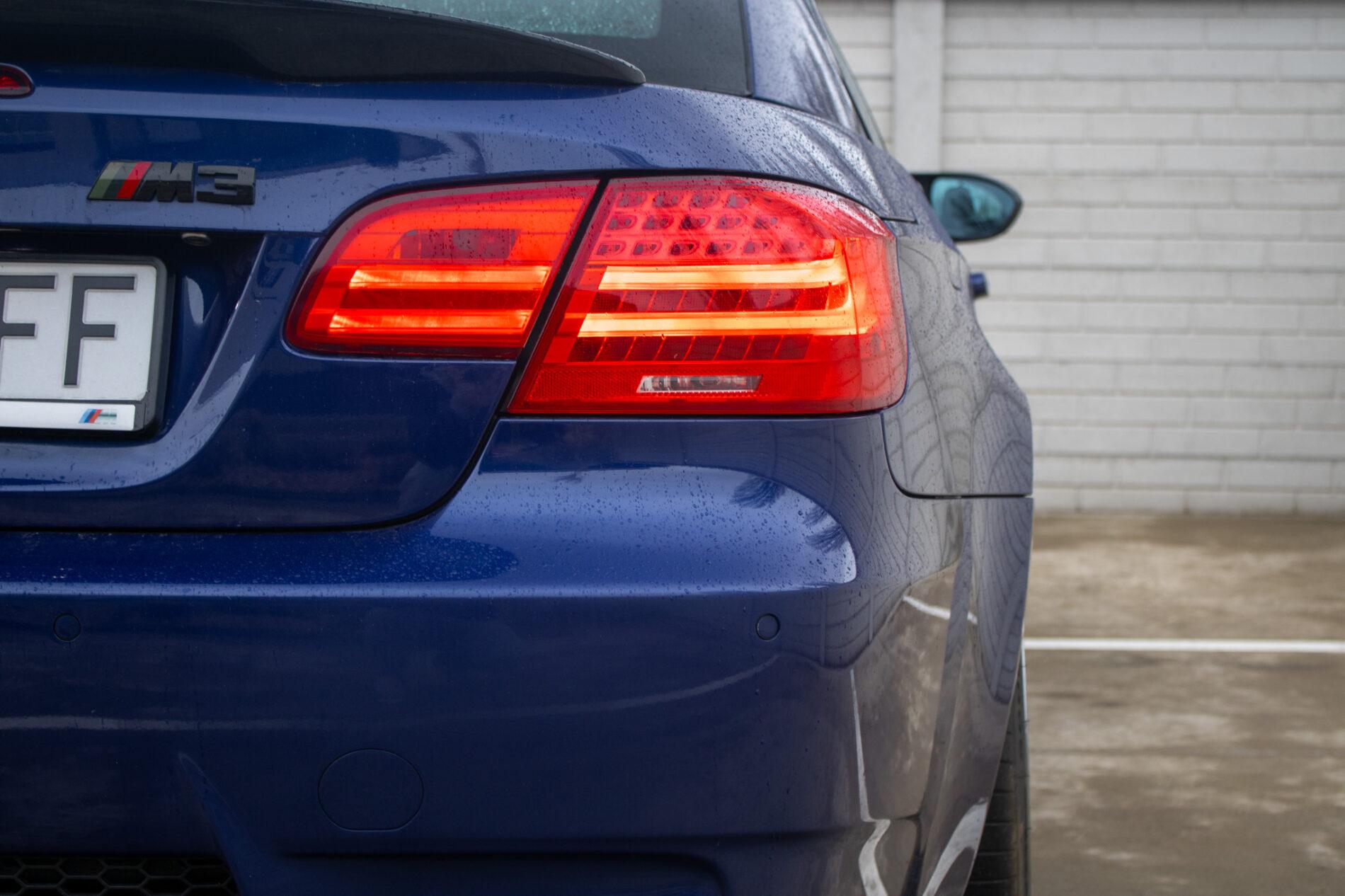 2010 BMW M3, modrá kupé, 152 846 km