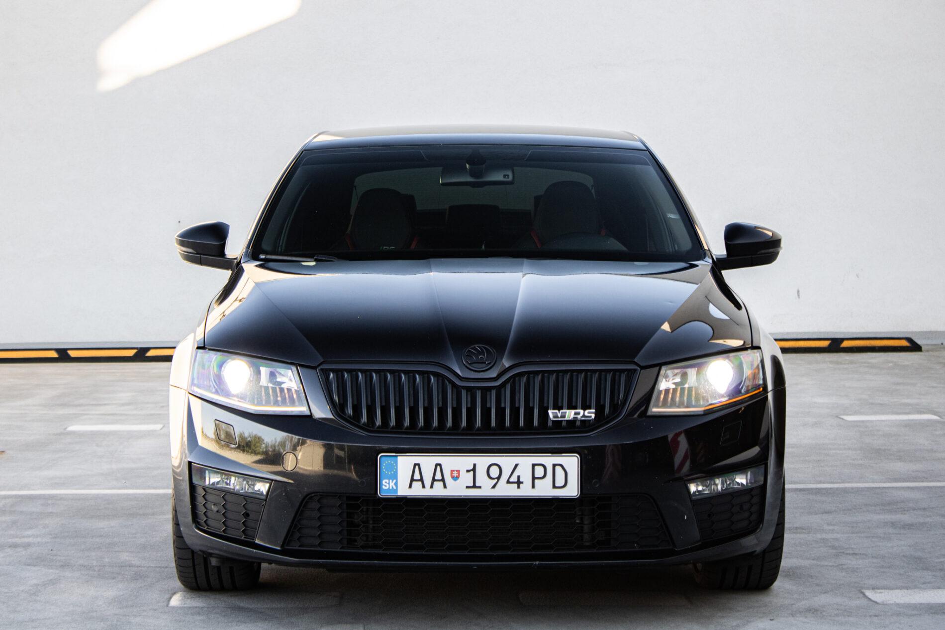 2016 Skoda Octavia RS, čierna sedan, 227 447 km