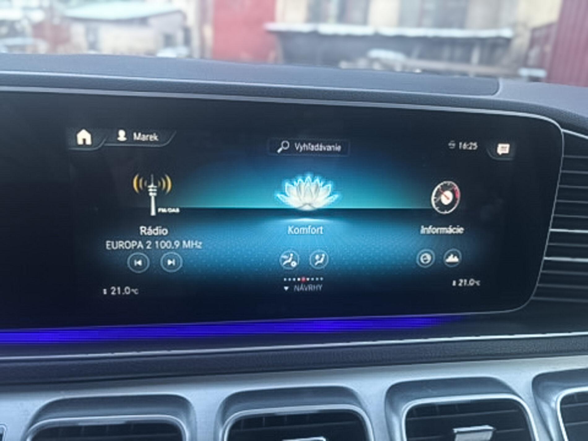 2022 Mercedes-Benz GLE 400d, biela kombi, 120 000 km