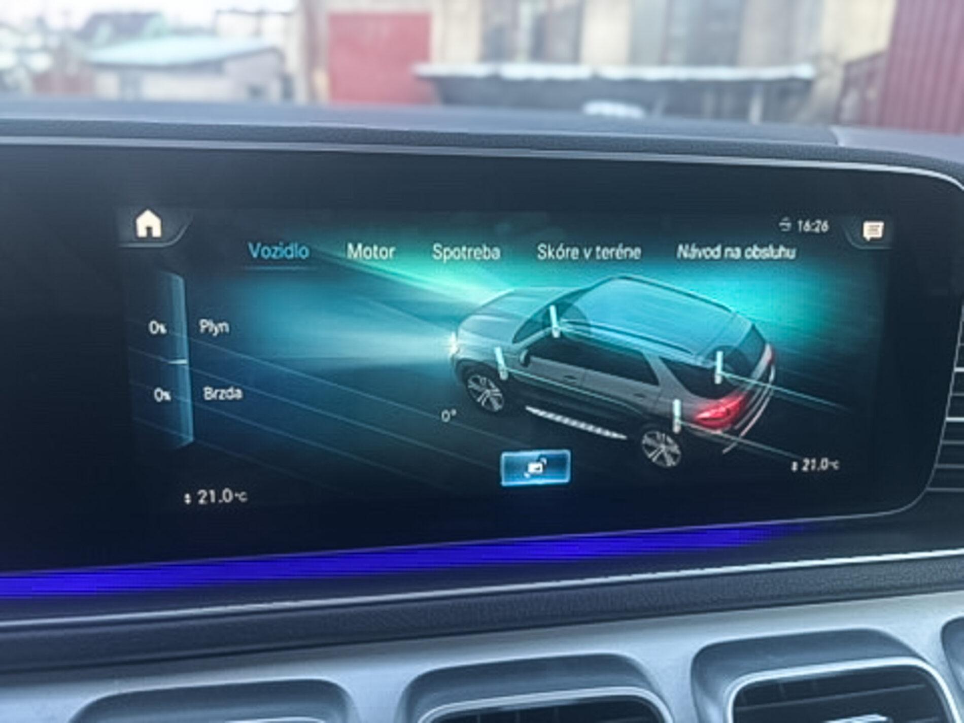 2022 Mercedes-Benz GLE 400d, biela kombi, 120 000 km