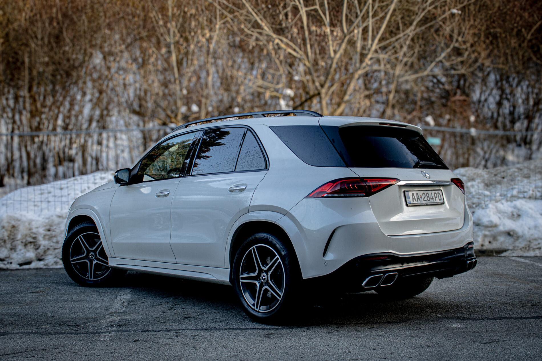 2022 Mercedes-Benz GLE 400d, biela kombi, 120 000 km