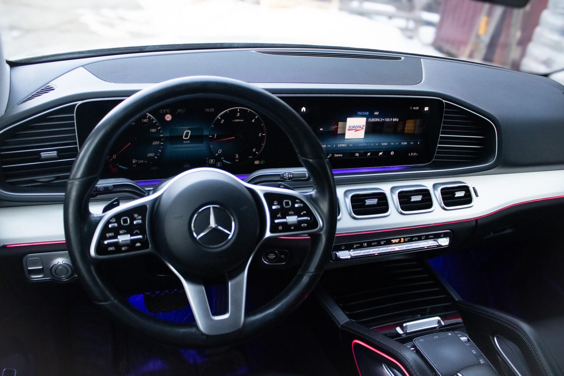 2022 Mercedes-Benz GLE 400d, biela kombi, 120 000 km