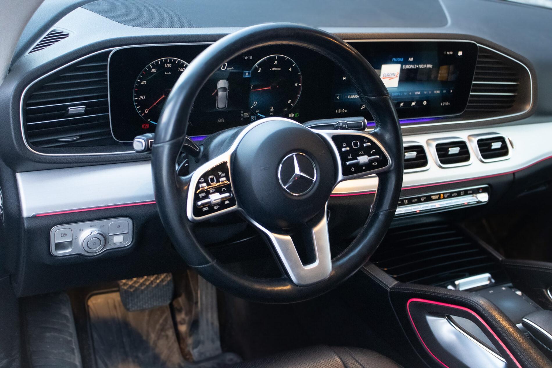 2022 Mercedes-Benz GLE 400d, biela kombi, 120 000 km