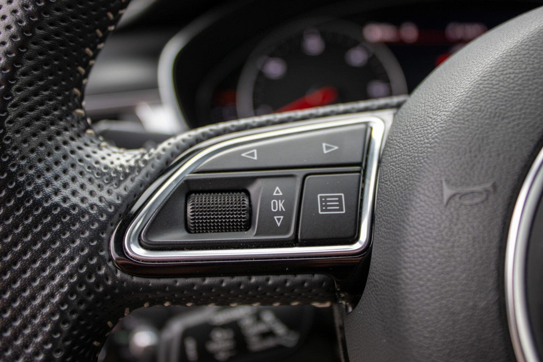 2017 AUDI A7, čierna hatchback, 95 370 km