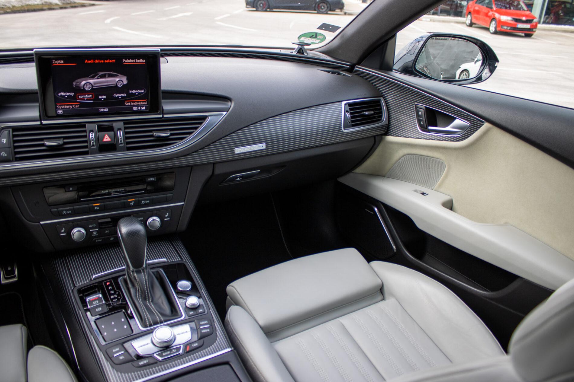 2017 AUDI A7, čierna hatchback, 95 370 km