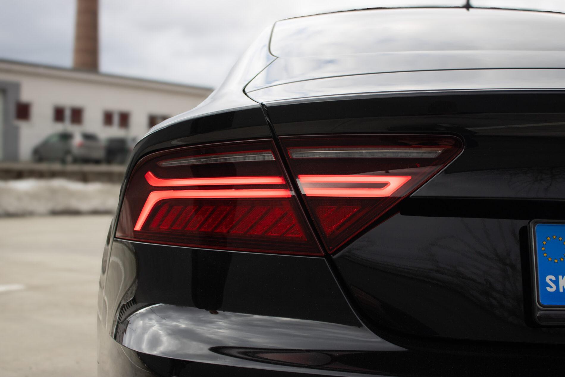 2017 AUDI A7, čierna hatchback, 95 370 km