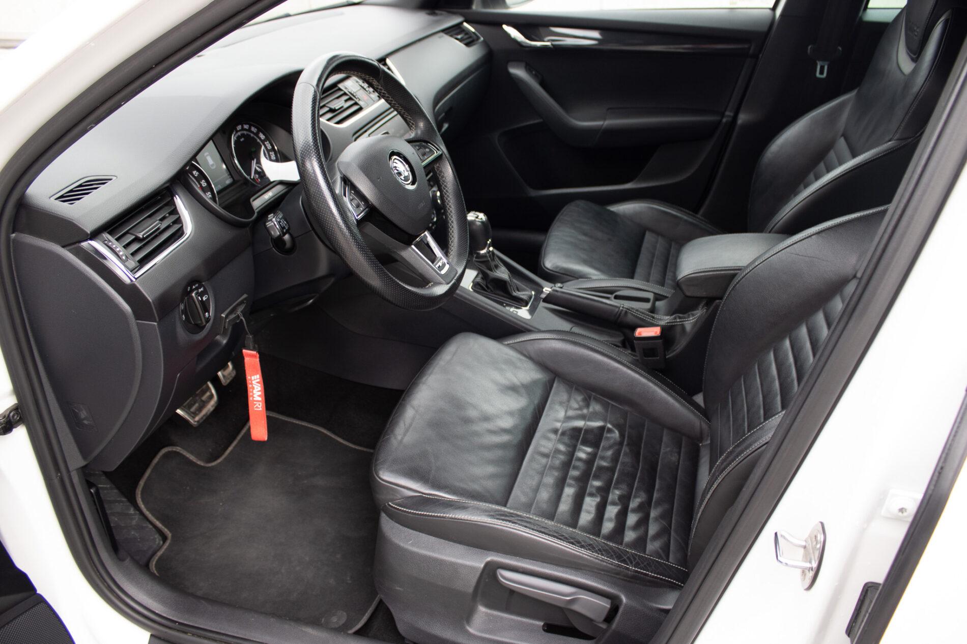 2013 Skoda Octavia RS, biela kombi, 222 175 km