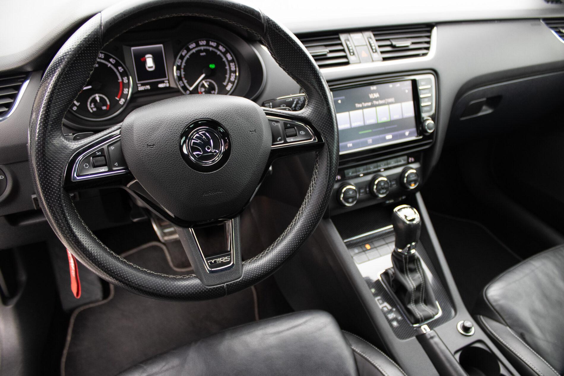 2013 Skoda Octavia RS, biela kombi, 222 175 km