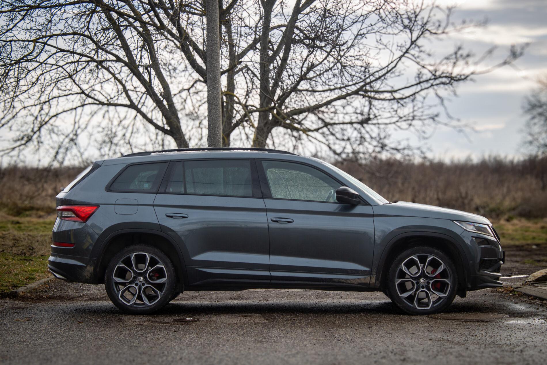 2019 Skoda Kodiaq RS, sivá suv, 156 069 km