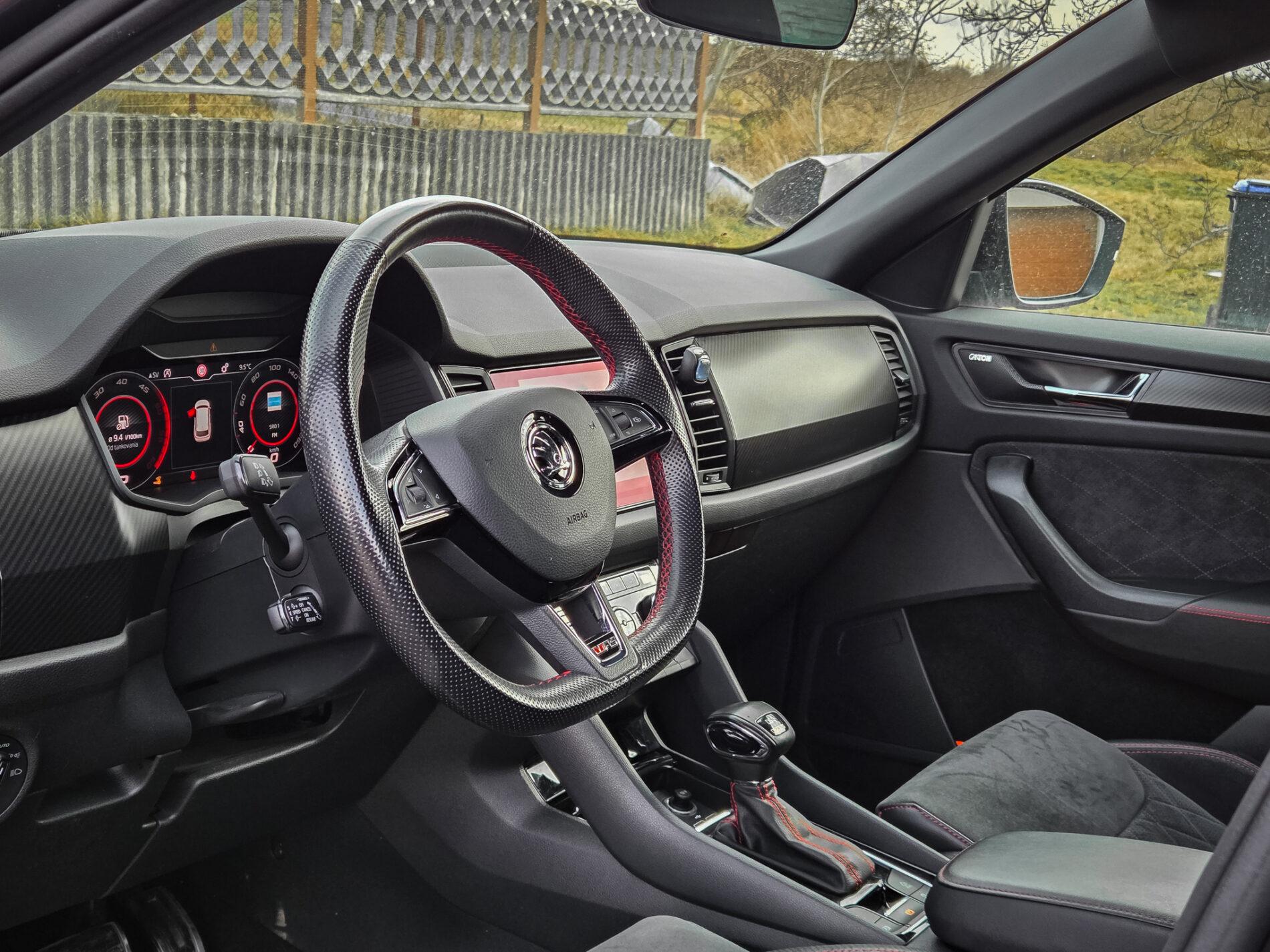 2019 Skoda Kodiaq RS, sivá suv, 156 069 km