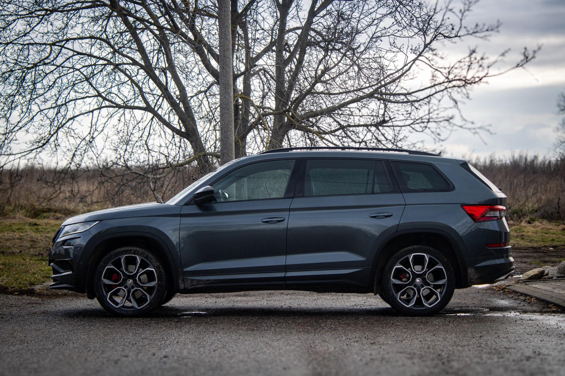 2019 Skoda Kodiaq RS, sivá suv, 156 069 km