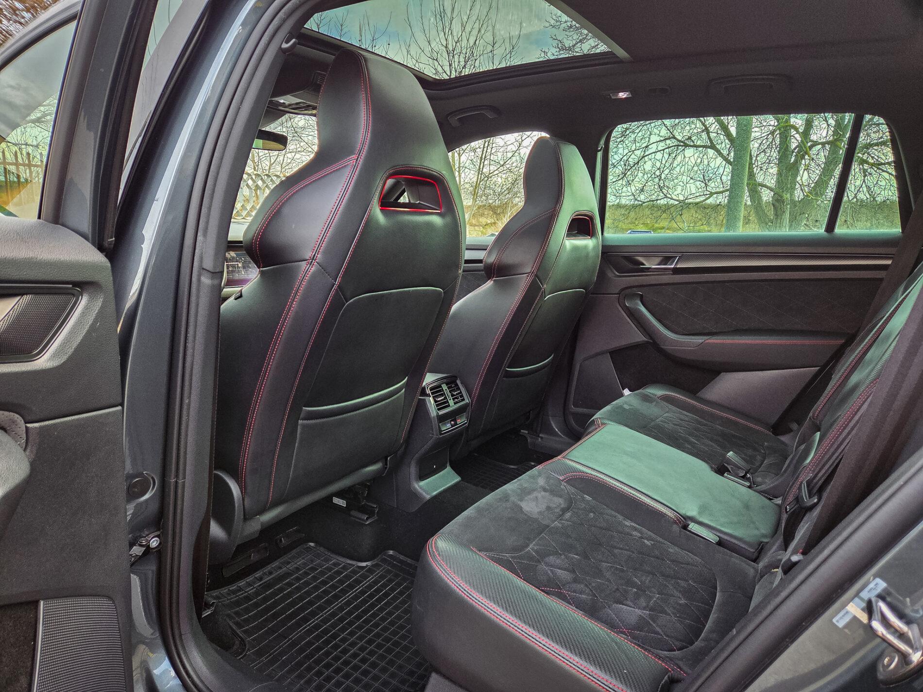 2019 Skoda Kodiaq RS, sivá suv, 156 069 km