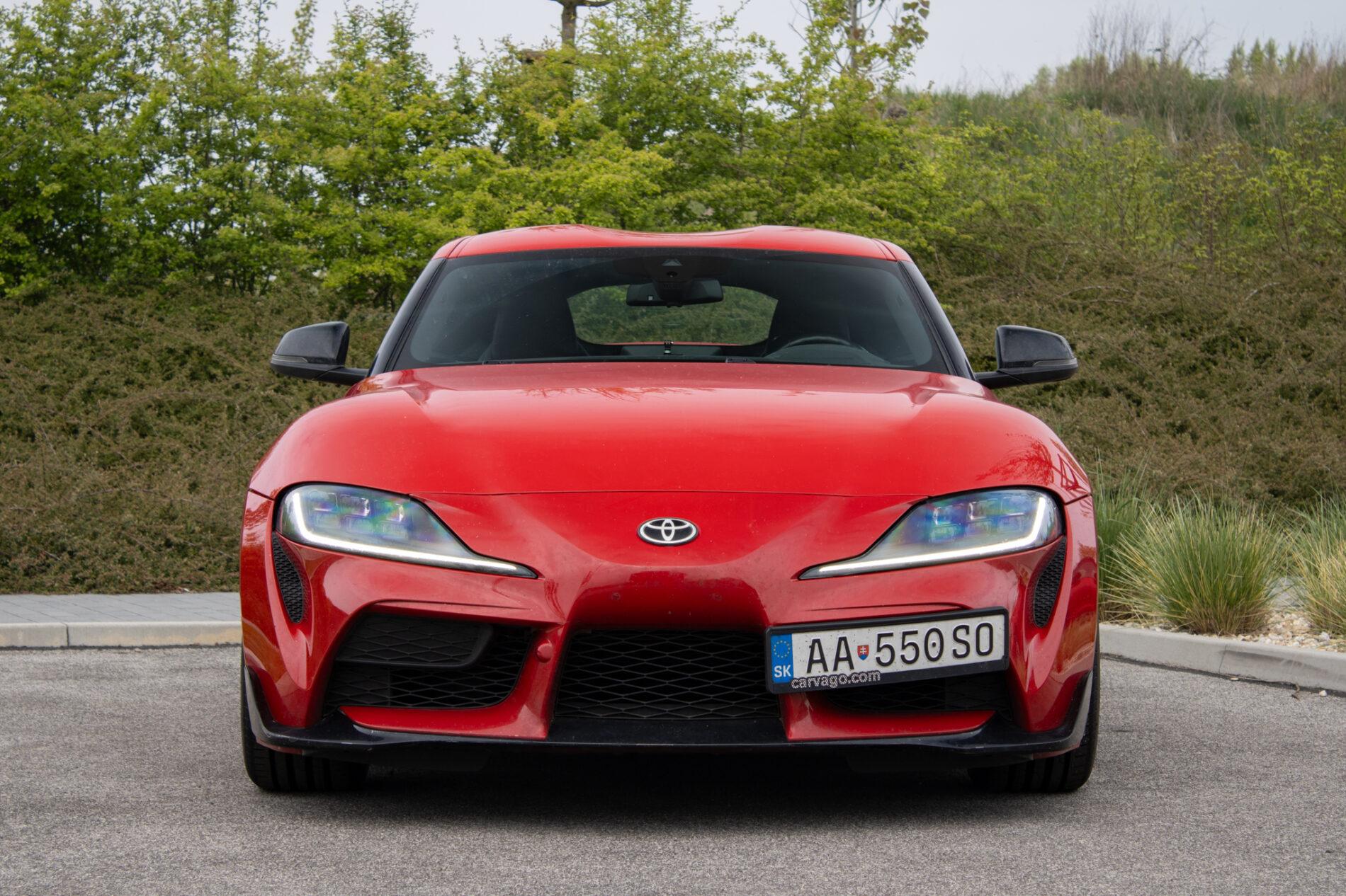 2021 Toyota GR Supra, červená kupé, 91 509 km