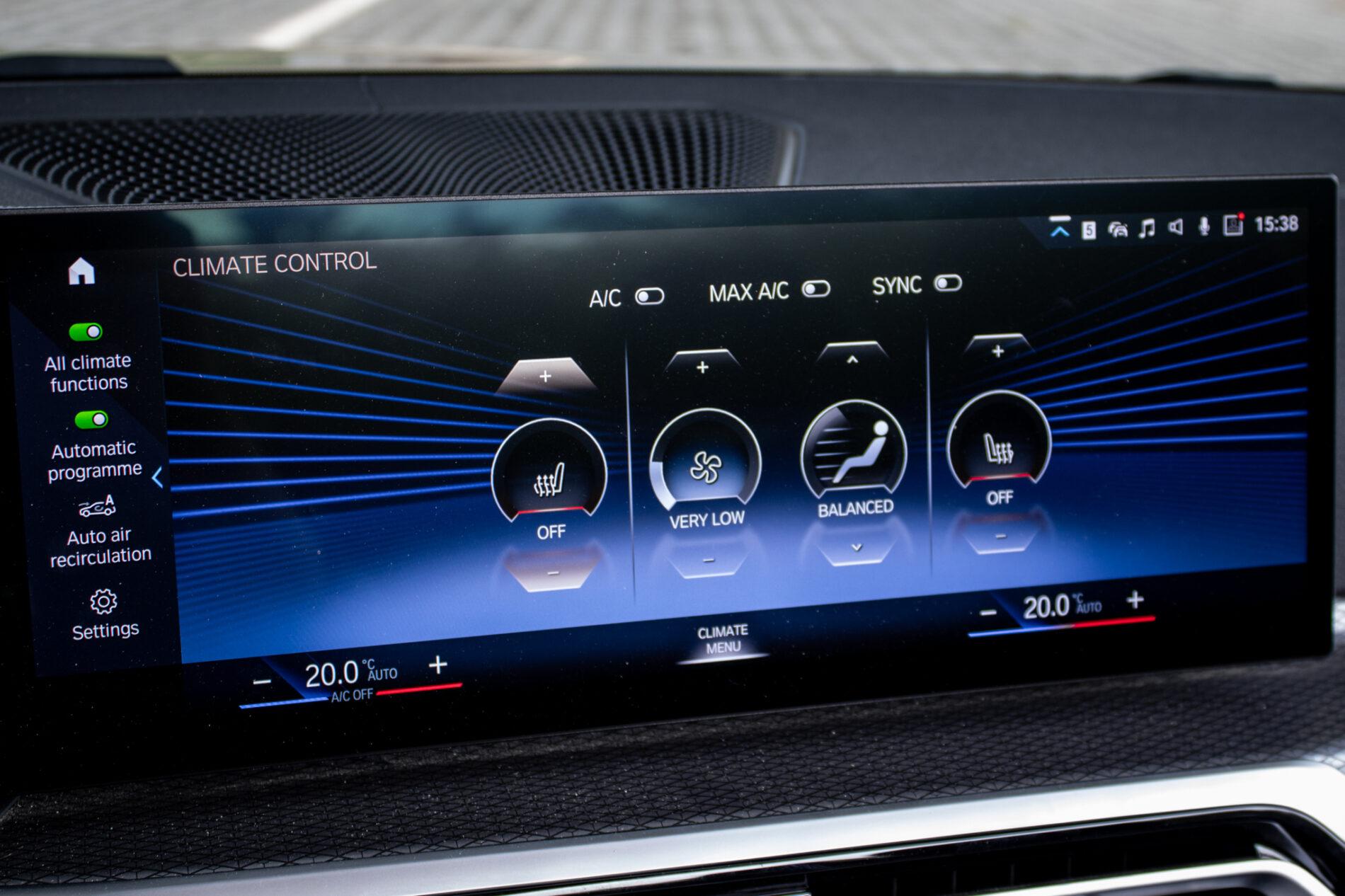 2023 BMW M440i, sivá kabriolet, 23 747 km