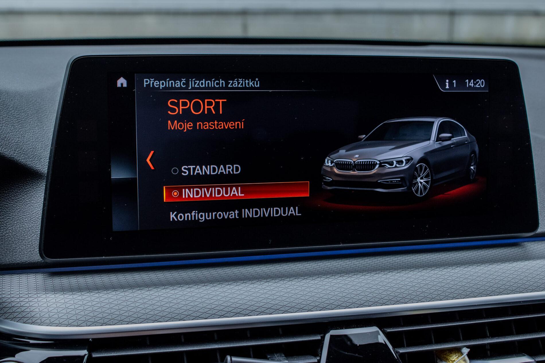 2017 BMW 530d, sivá sedan, 236 225 km