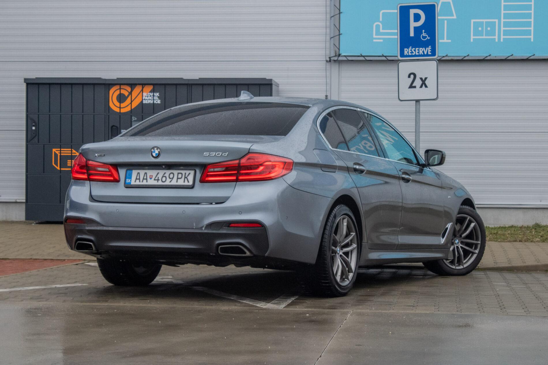 2017 BMW 530d, sivá sedan, 236 225 km