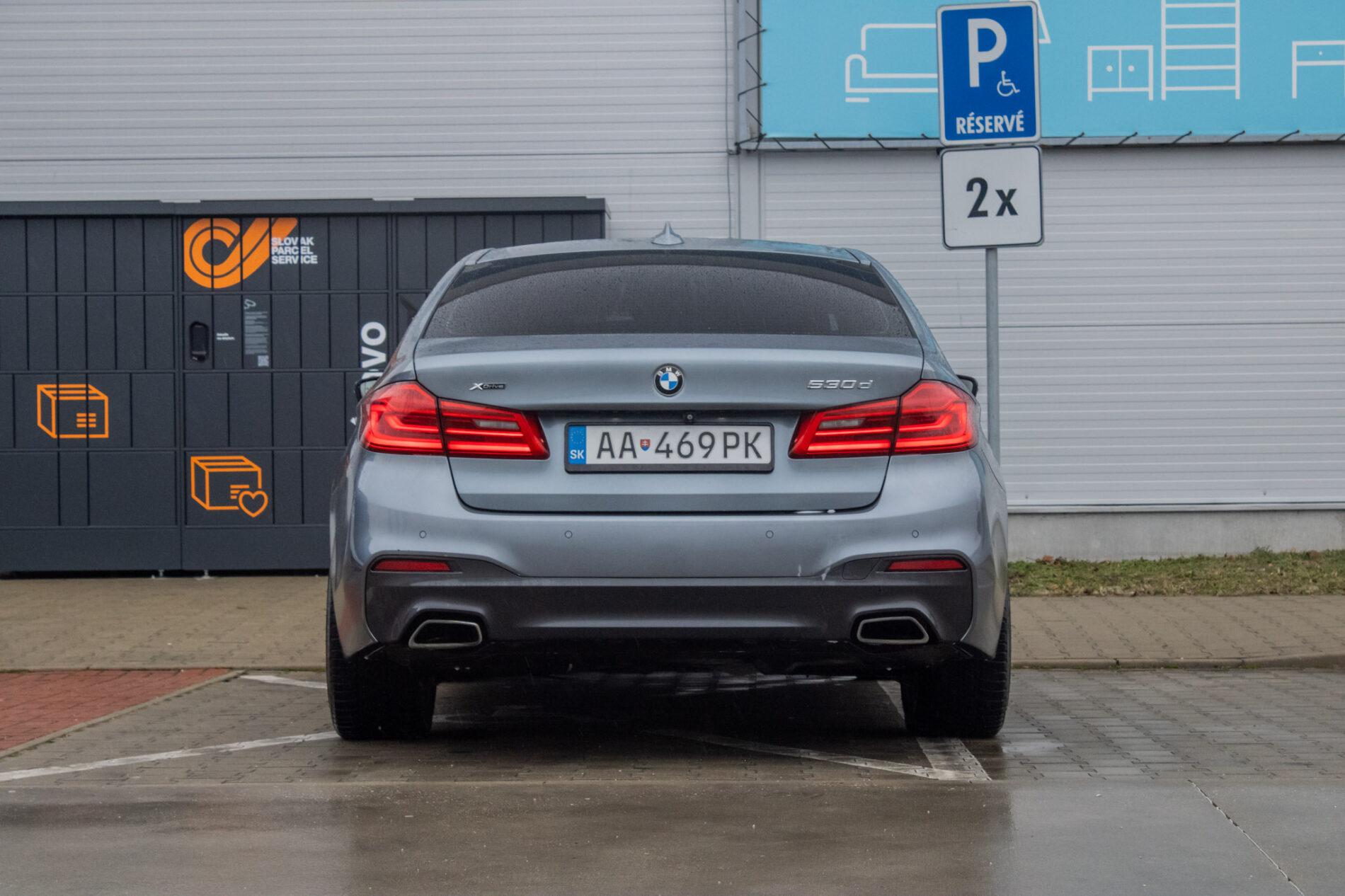 2017 BMW 530d, sivá sedan, 236 225 km